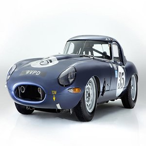 Racing Jaguar E Type